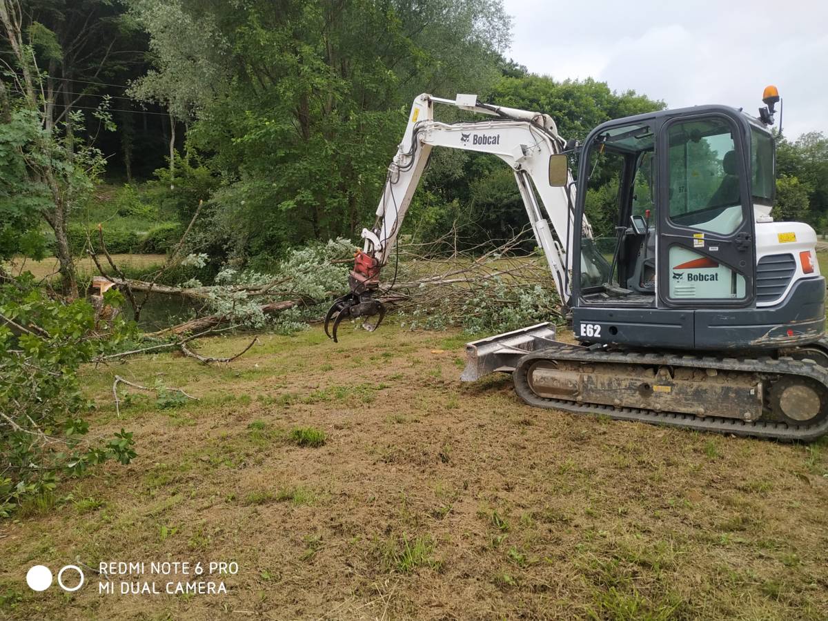 IMG_20220607_091917 | Dessein Paysage Broyage, abattage et dessouchage en bordures d’étangs à saint-mihiel Écrouves 0